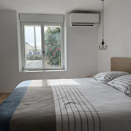 Сasa de vacaciones La Claverie Cholet